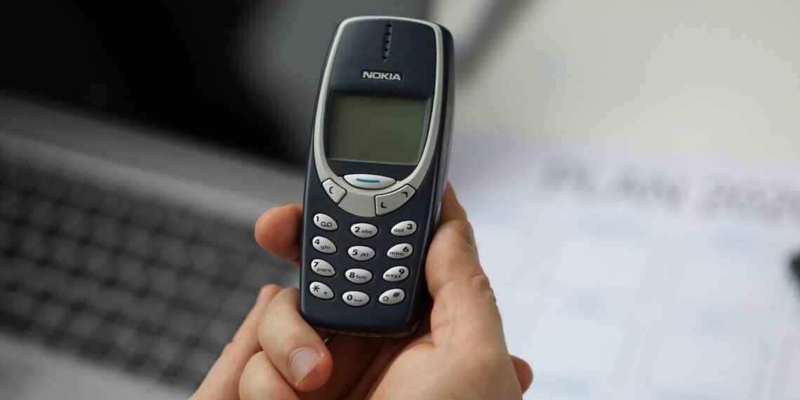 Ainda te lembras? O indestrutível Nokia 3310 que mudou tudo