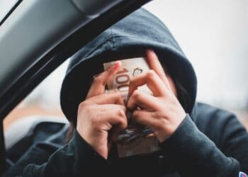 Roubaram dinheiro da conta? A regra que permite ao banco não pagar