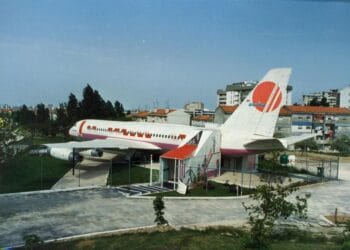 Ainda te lembras do Avião estacionado na Segunda Circular?