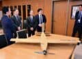 Japão está a construir exércitos de drones suicidas em cartão
